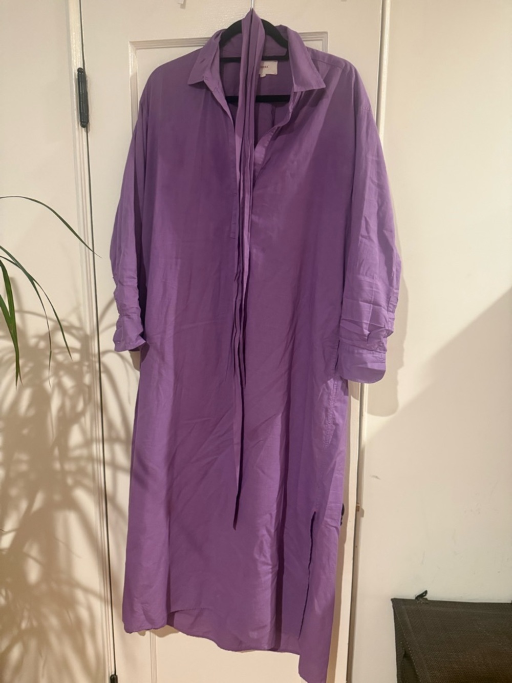 XiRENA Boden dress Lavender Shirt Back with Branded Label with removable sash